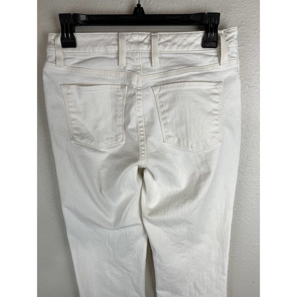 LL Bean Women’s Size 2 Reg Favorite Fit White Denim Jeans - Picture 6 of 9